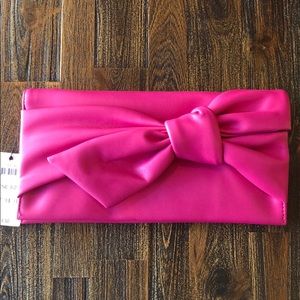 INC International Concepts Bowah Clutch Fushia